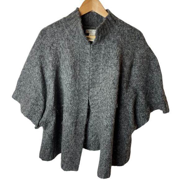 Cambridge Dry Goods Women's Gray Short Sleeve Open Cardigan Sweater Size 3X - Picture 1 of 6